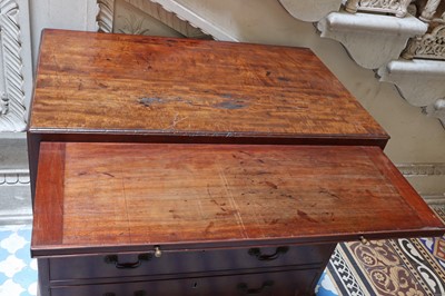 Lot 66 - ☘ A George III mahogany chest of drawers