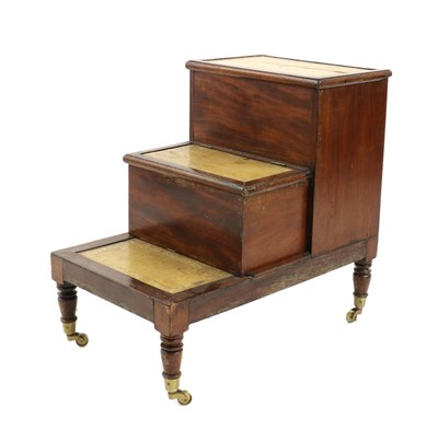 Lot 488 - A set of Regency mahogany library steps