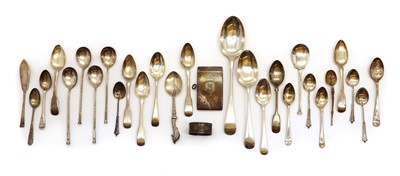 Lot 22 - A collection of silver items