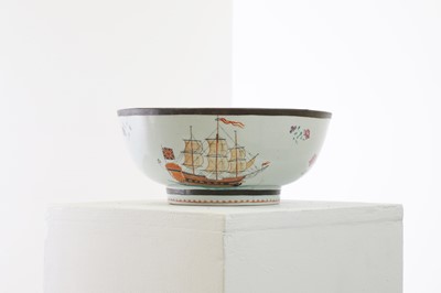 Lot 13 - An export porcelain punchbowl