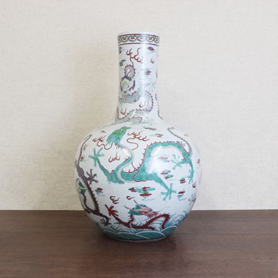 Lot 164 - A Chinese doucai tianqiuping vase