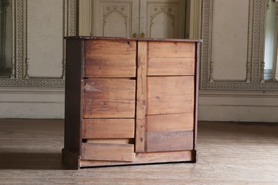 Lot 294 - ☘ A Victorian figured walnut chest of drawers