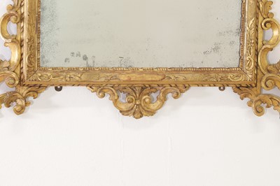 Lot 401 - A carved giltwood pier mirror