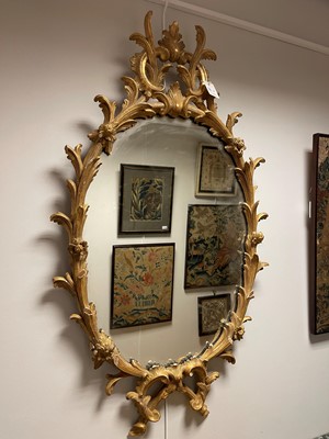 Lot 107 - A George III giltwood mirror in the manner of William and John Linnell
