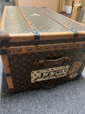 Lot 349 - A Louis Vuitton monogrammed canvas trunk