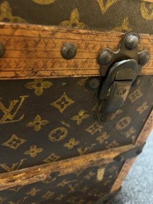 Lot 349 - A Louis Vuitton monogrammed canvas trunk