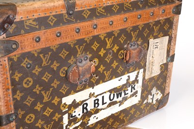 Lot 349 - A Louis Vuitton monogrammed canvas trunk