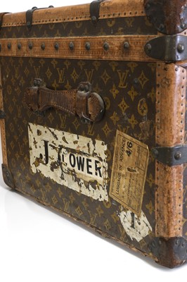 Lot 349 - A Louis Vuitton monogrammed canvas trunk