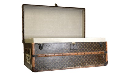 Lot 349 - A Louis Vuitton monogrammed canvas trunk