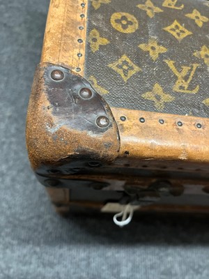 Lot 349 - A Louis Vuitton monogrammed canvas trunk