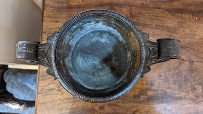 Lot 117 - A pair of grand tour bronze urns
