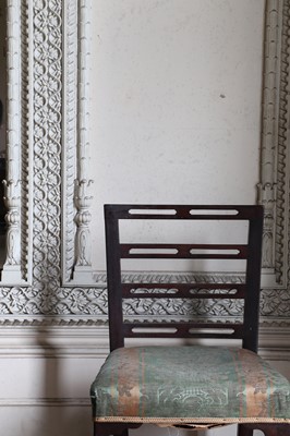 Lot 4 - ☘ A pair of George III mahogany ladder-back dining chairs