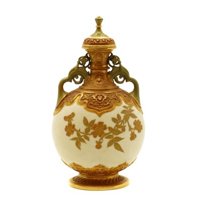 Lot 154 - A Royal Worcester porcelain vase and cover