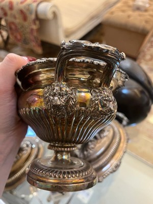 Lot 329 - A pair of George III silver tureens
