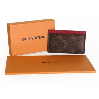 Lot 1552 - A Louis Vuitton monogrammed canvas card holder