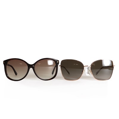 Lot 1548 - A pair of Tom Ford Alicia sunglasses