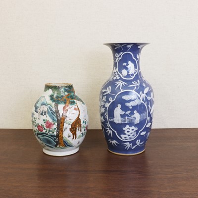 Lot 192 - A Chinese famille rose vase