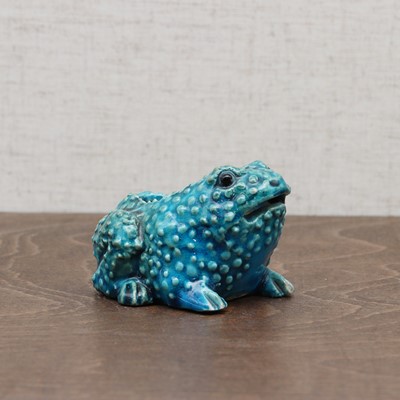 Lot 178 - A Chinese turquoise-glazed water dropper