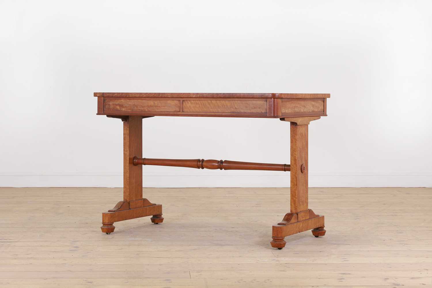 Lot 255 - A William IV satinwood library table