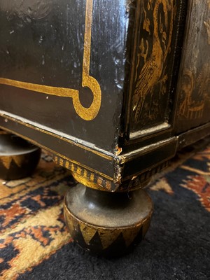 Lot 365 - A Regency black and gilt japanned side cabinet