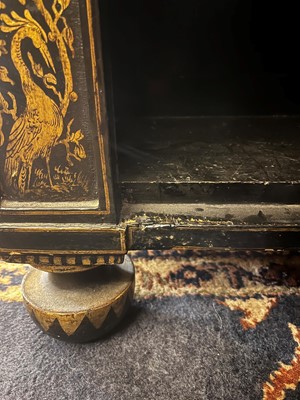 Lot 365 - A Regency black and gilt japanned side cabinet