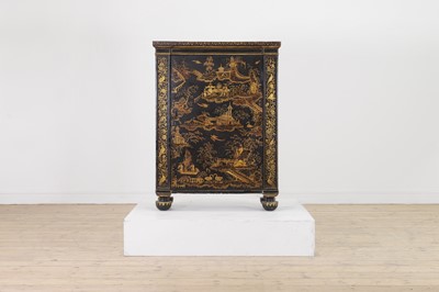 Lot 365 - A Regency black and gilt japanned side cabinet