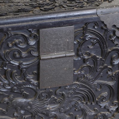 Lot 273 - A Chinese zitan wood box and cover