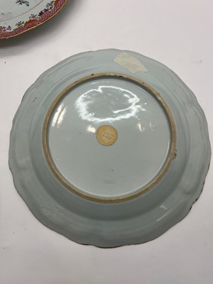 Lot 69 - An export armorial porcelain part dinner service
