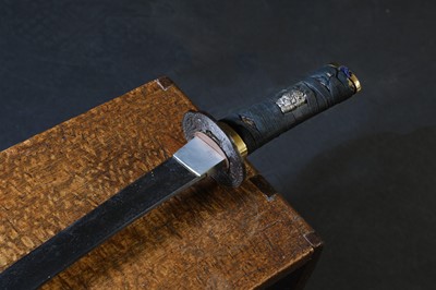 Lot 22 - A Japanese wakizashi