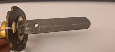 Lot 19 - A Japanese wakizashi