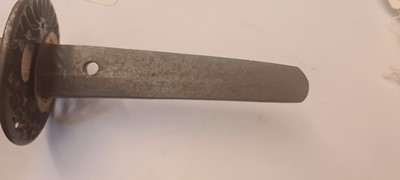 Lot 31 - A Japanese katana