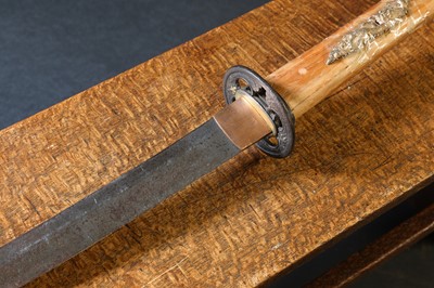 Lot 31 - A Japanese katana