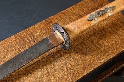 Lot 31 - A Japanese katana