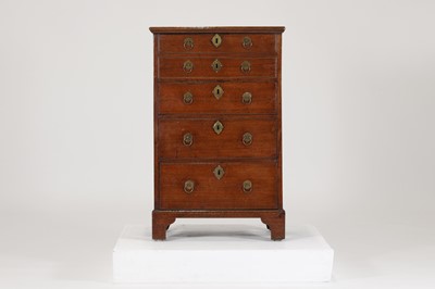 Lot 33 - A George I walnut 'bonnet' chest