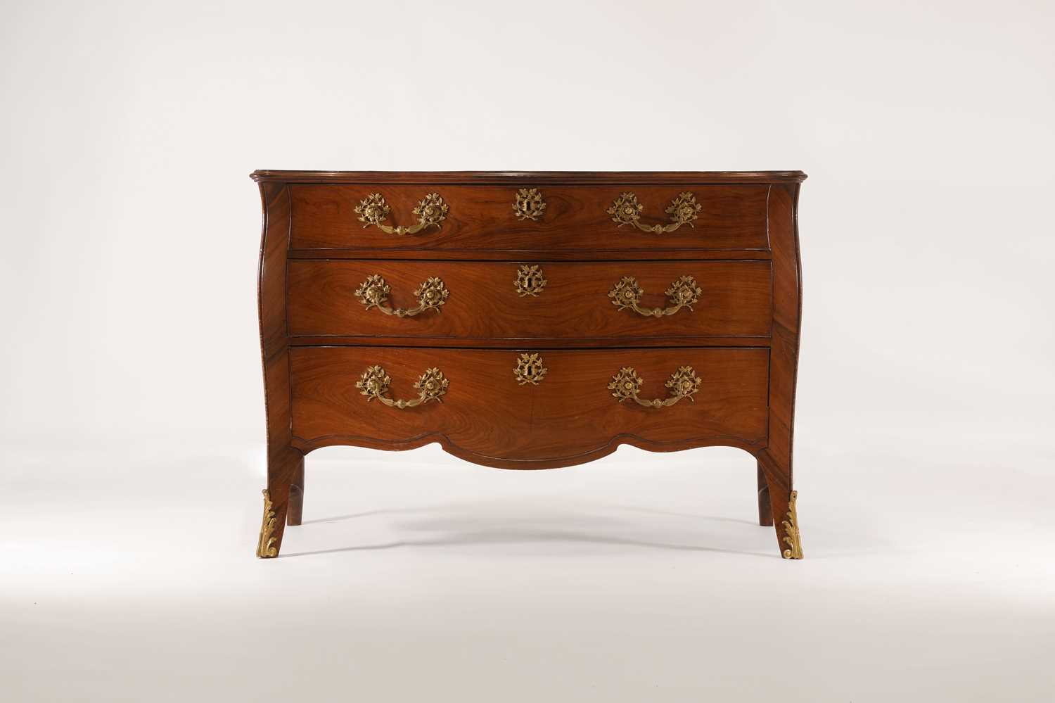 Lot 75 - A George III padouk and kingwood commode attributed to John Cobb