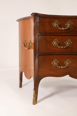 Lot 75 - A George III padouk and kingwood commode attributed to John Cobb