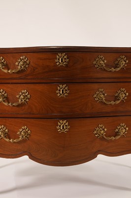 Lot 75 - A George III padouk and kingwood commode attributed to John Cobb
