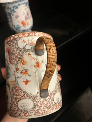 Lot 366 - A collection of export porcelain mugs