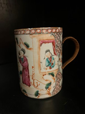 Lot 366 - A collection of export porcelain mugs