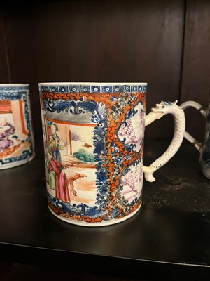 Lot 366 - A collection of export porcelain mugs