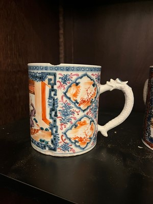 Lot 366 - A collection of export porcelain mugs