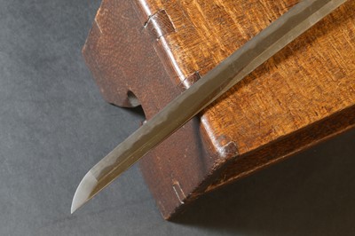Lot 18 - A Japanese wakizashi