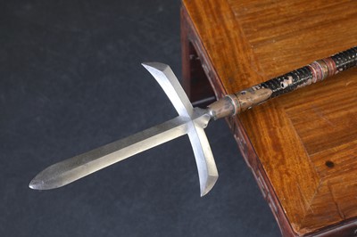 Lot 73 - A Japanese jomanji yari