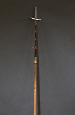 Lot 73 - A Japanese jomanji yari