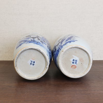 Lot 28 - A large pair of Chinese blue and white vases