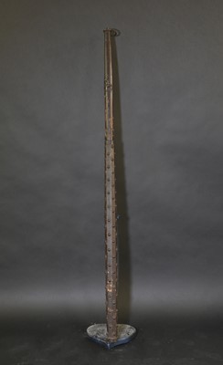 Lot 85 - A Japanese omi no yari (long spear)