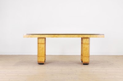 Lot 540 - An Art Deco birch, satinwood and ebonised dining table