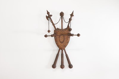 Lot 576 - A carved wall-mounted rail