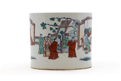 Lot 152 - A Chinese wucai brush pot
