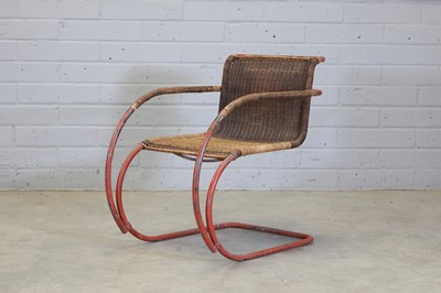 Lot 191 - An 'MR20' cantilever armchair
